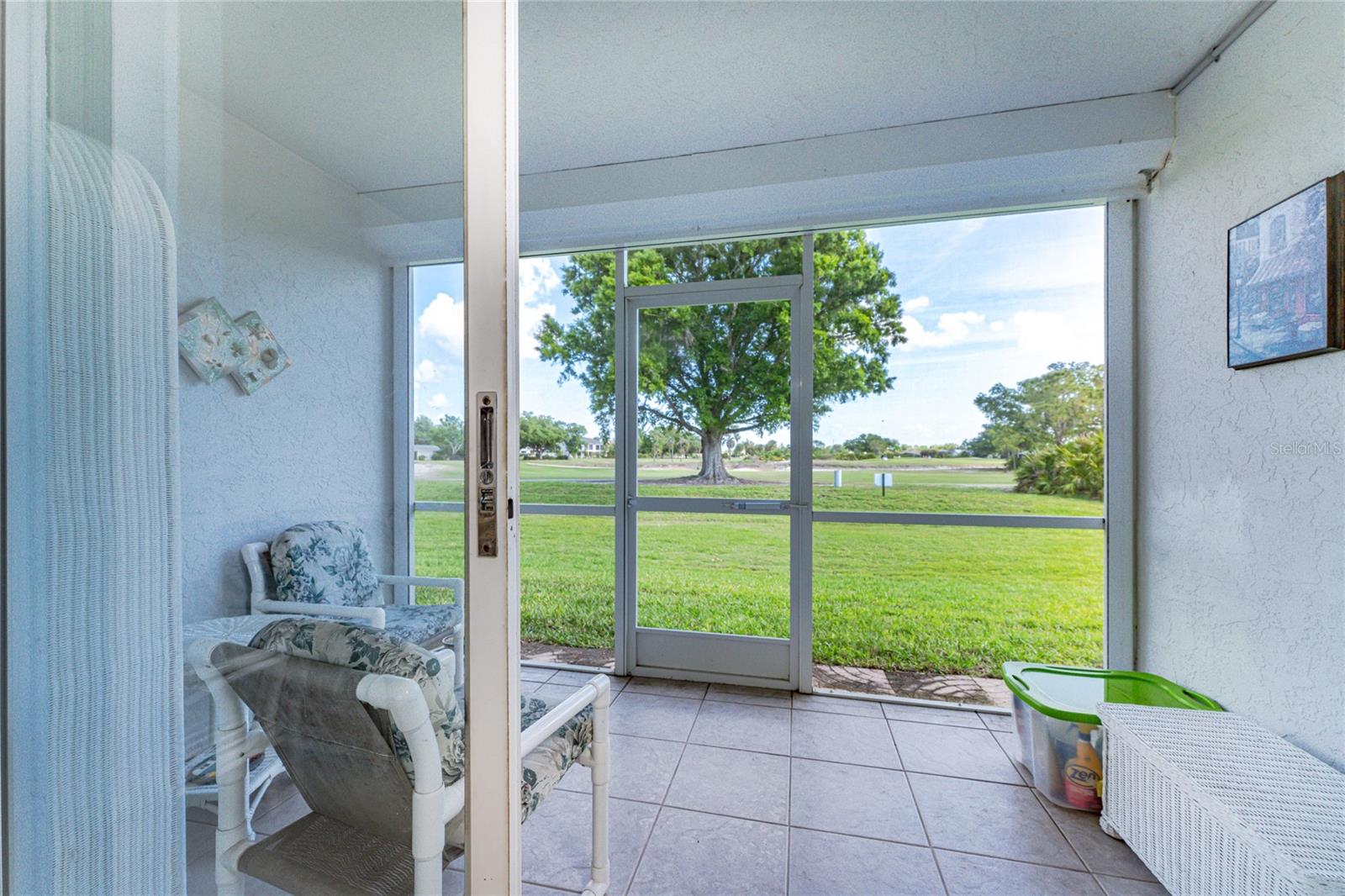 Image 27 of 52 For 26420 Rampart Boulevard 614