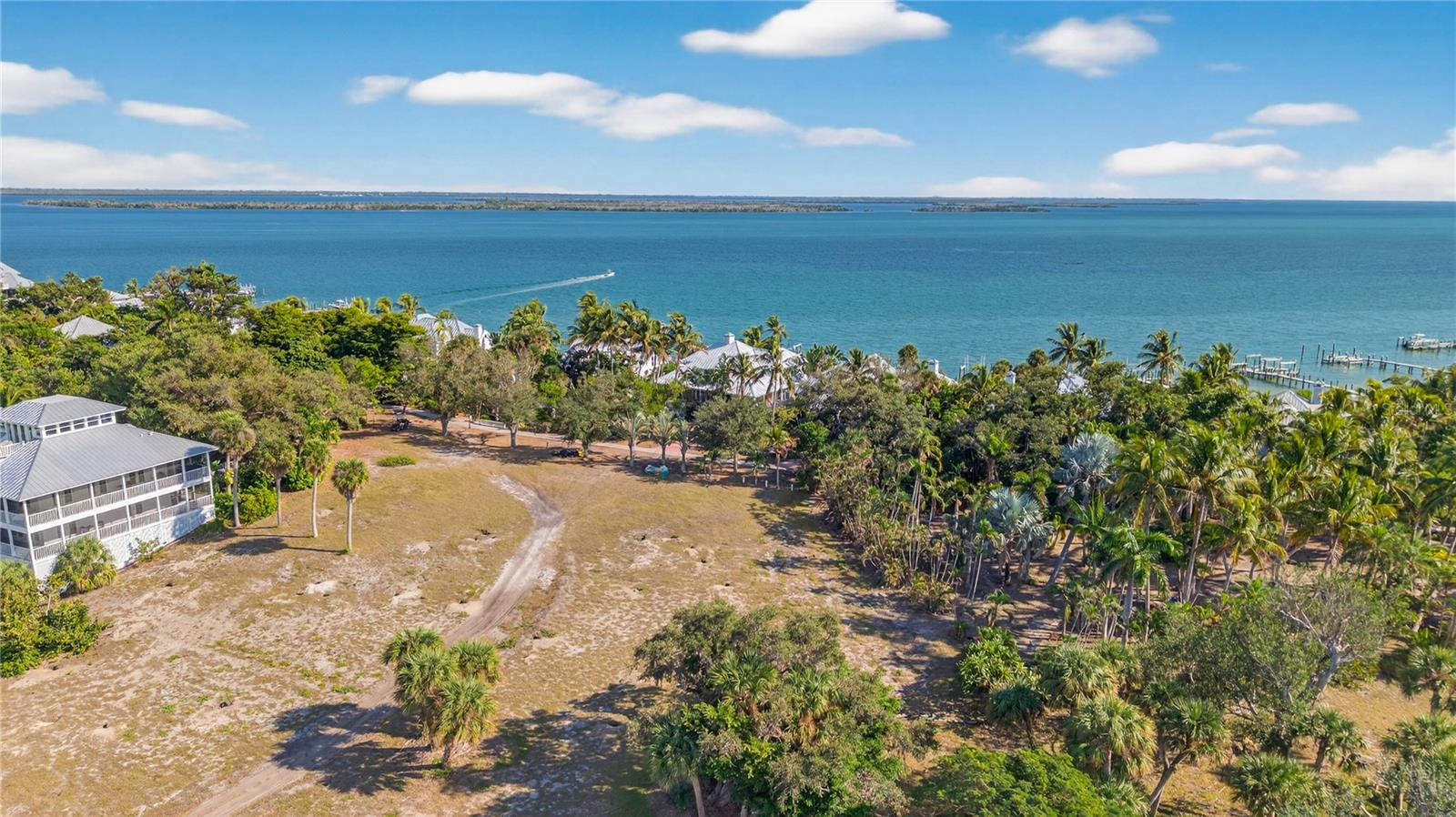 Image 4 of 26 For 326 Useppa Island