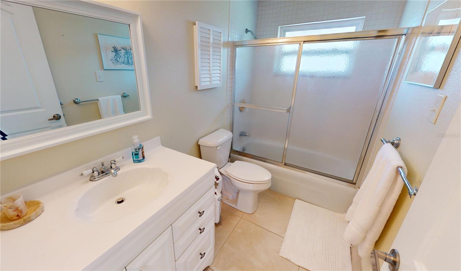 Image 18 of 30 For 176 Dartmouth Drive Nw