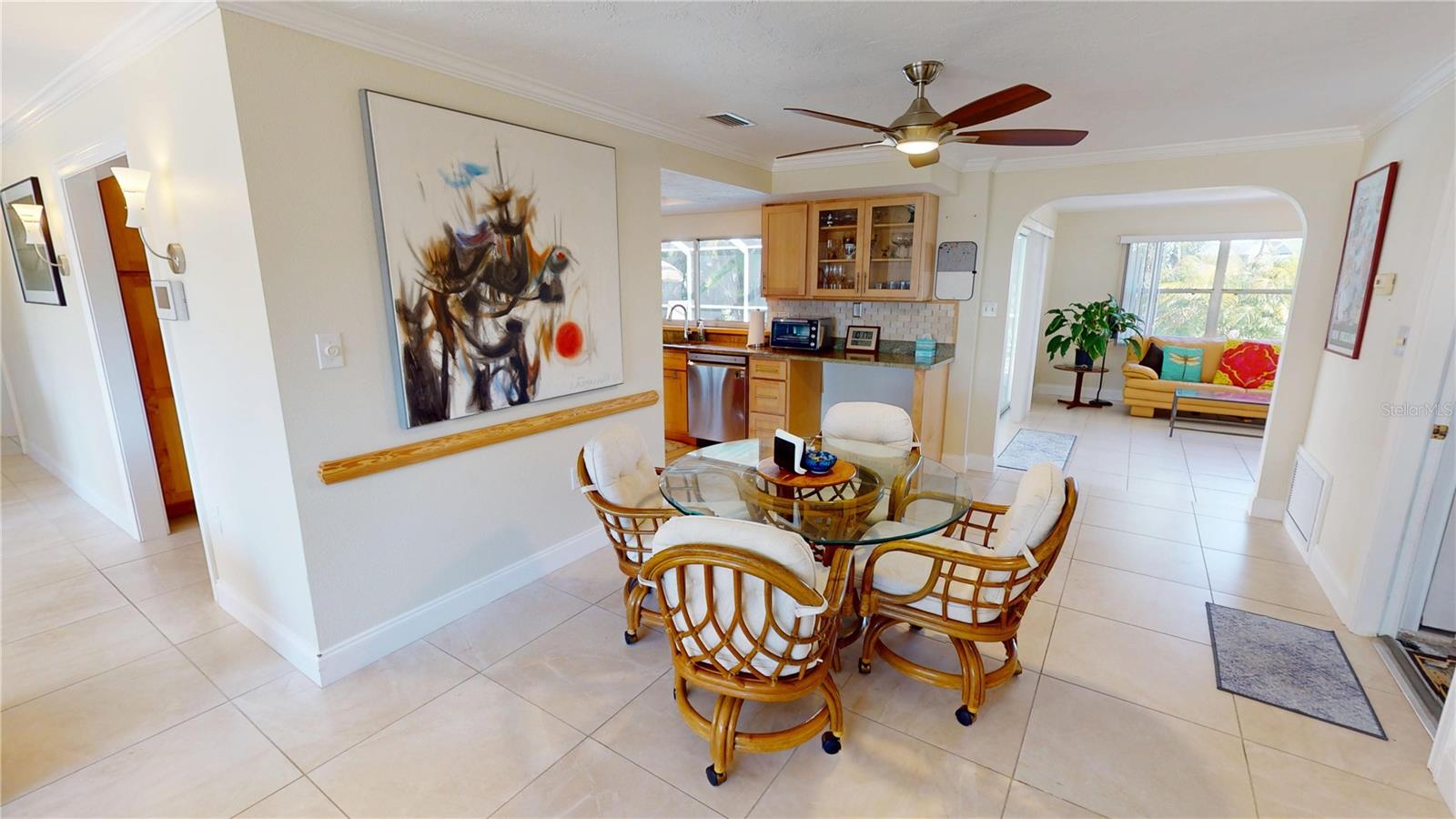 Image 7 of 30 For 176 Dartmouth Drive Nw