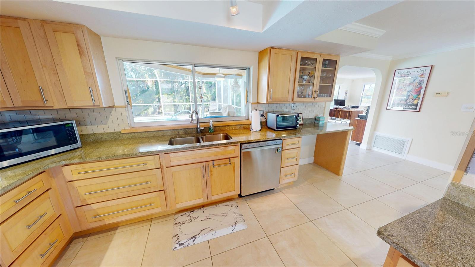 Image 9 of 30 For 176 Dartmouth Drive Nw