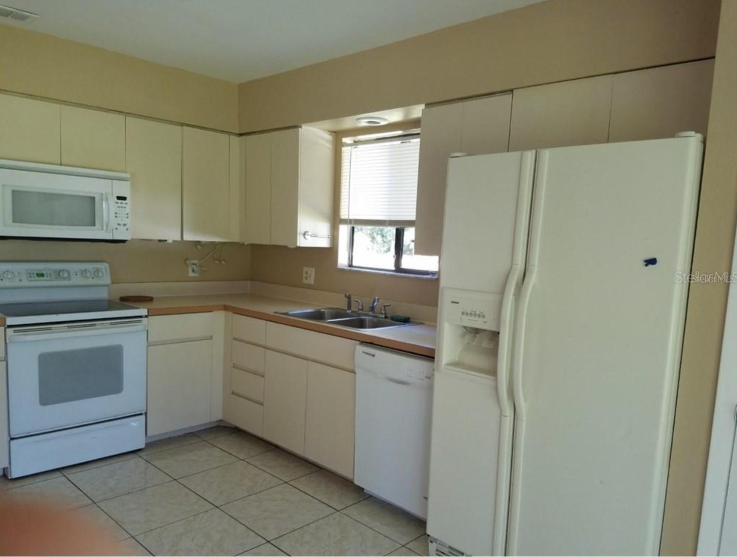 Image 13 of 15 For 3546 Acorn Street