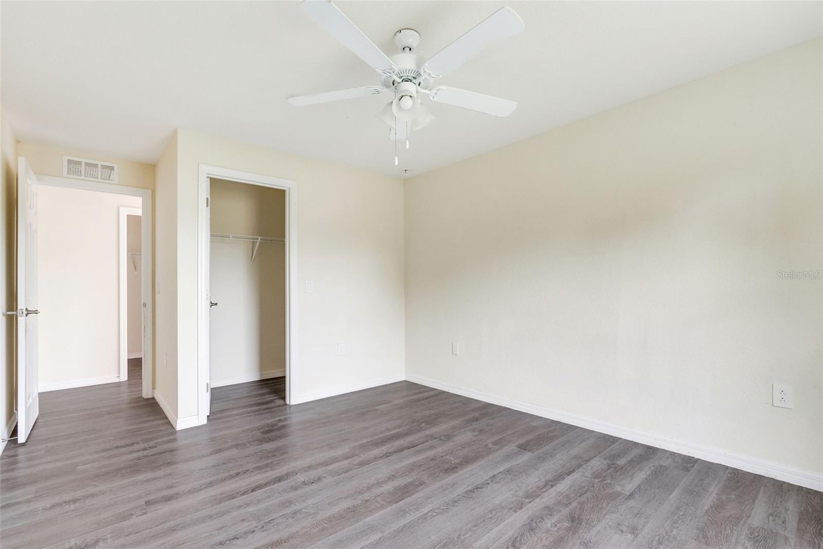 Image 11 of 35 For 1405 Inwood Road