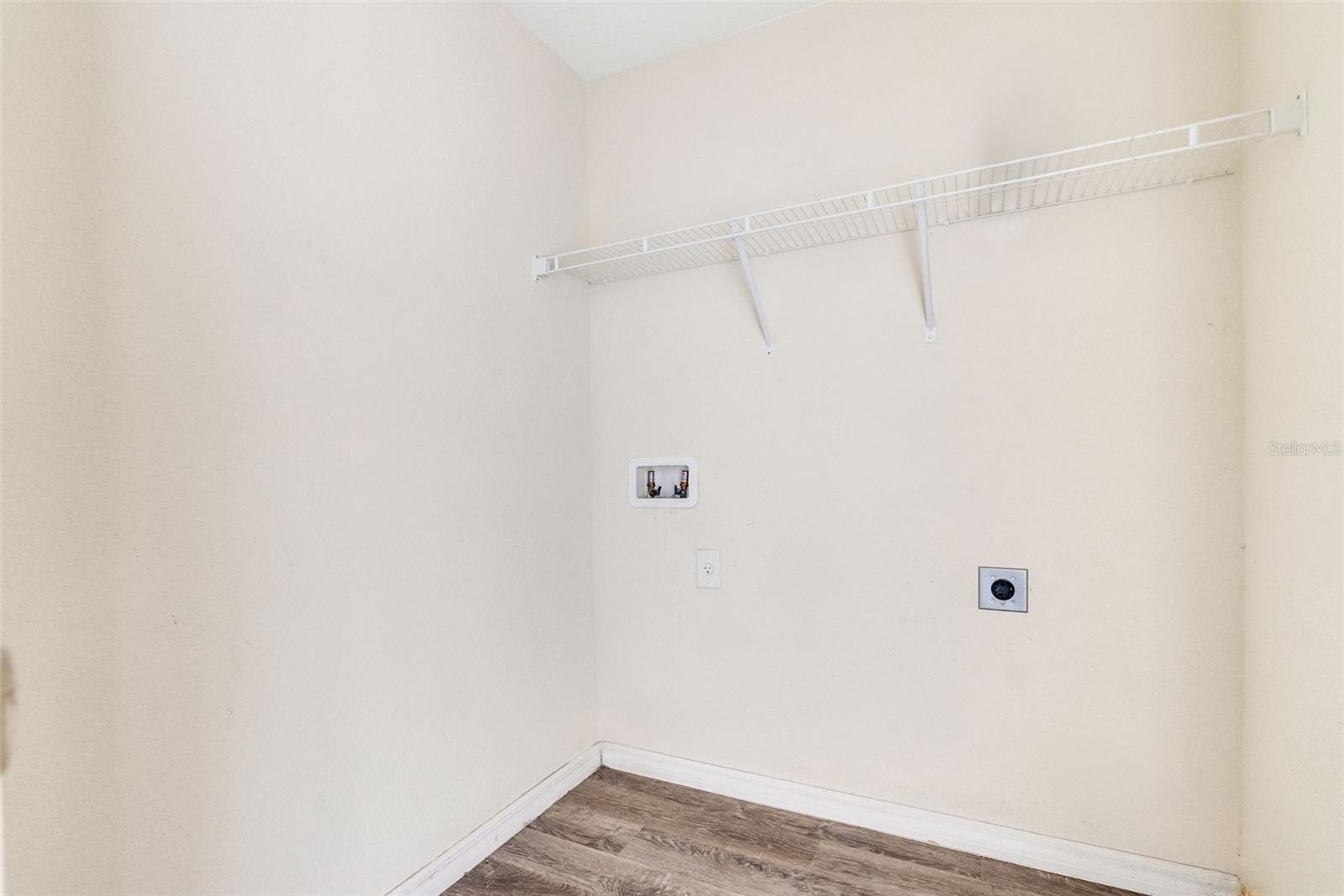 Image 29 of 35 For 1405 Inwood Road