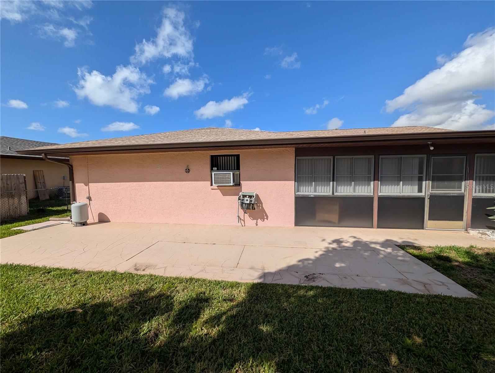 Image 46 of 47 For 3280 Glencove Street