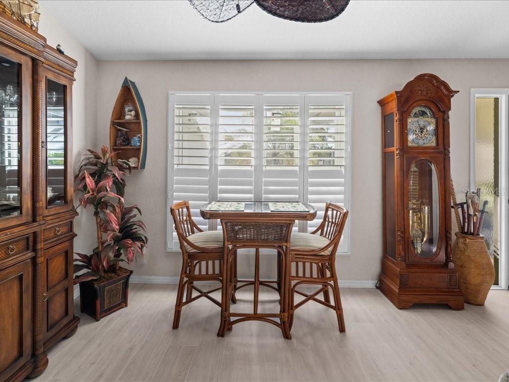 Image 10 of 56 For 18350 Van Nuys Circle