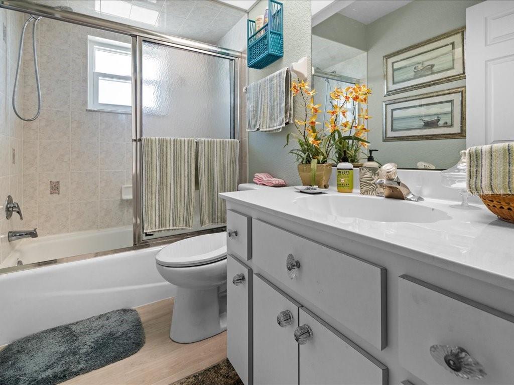 Image 24 of 56 For 18350 Van Nuys Circle