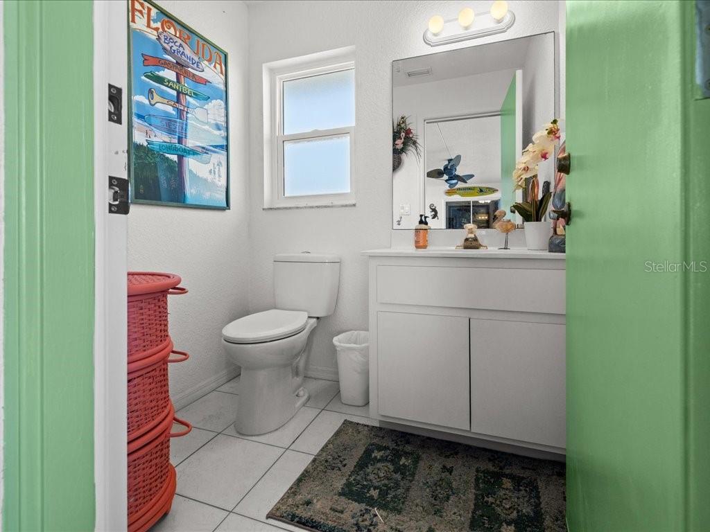 Image 28 of 56 For 18350 Van Nuys Circle