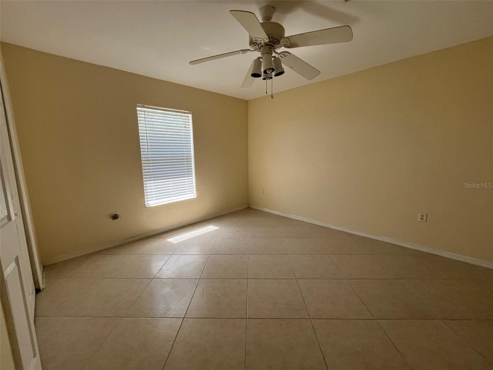 Image 17 of 23 For 2653 9th Street