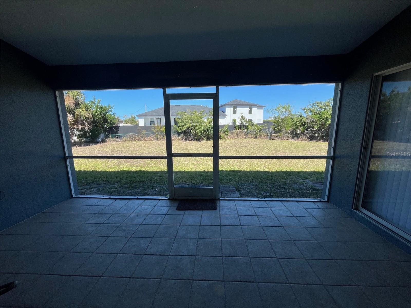 Image 20 of 23 For 2653 9th Street