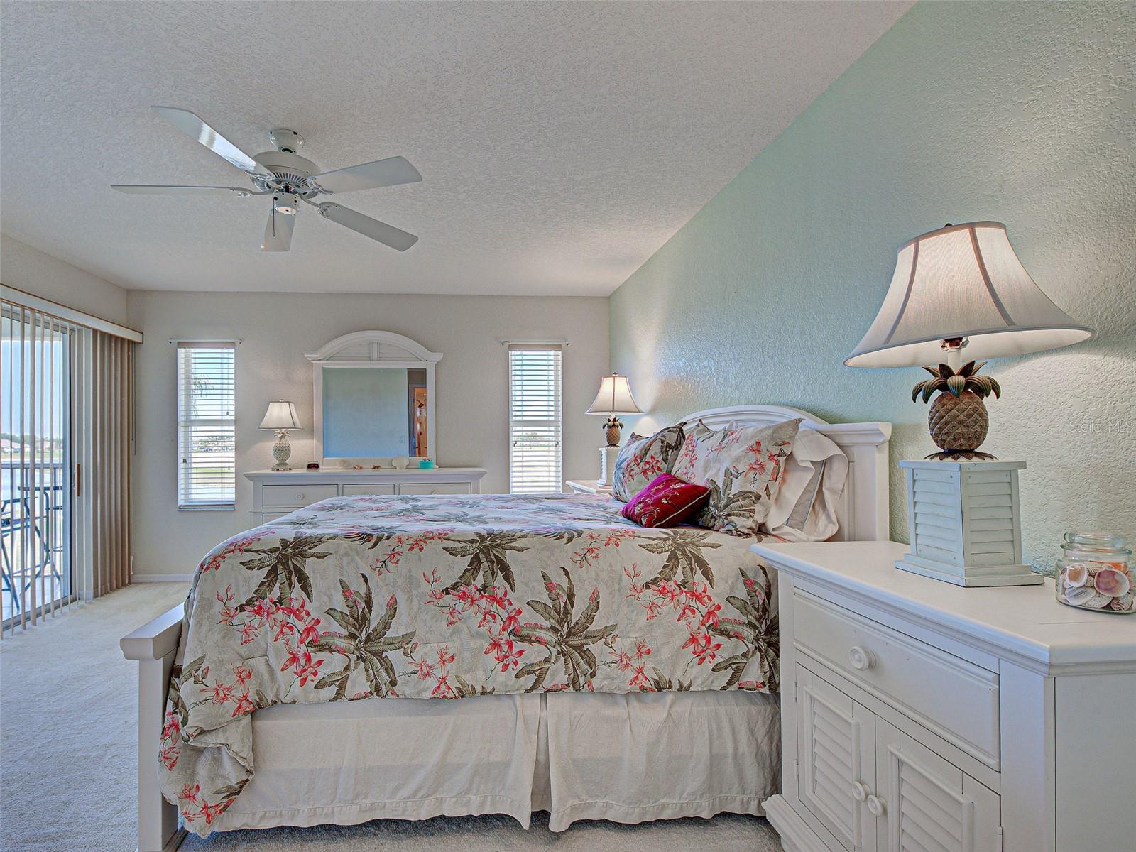 Image 36 of 63 For 5800 Sabal Trace Drive 602