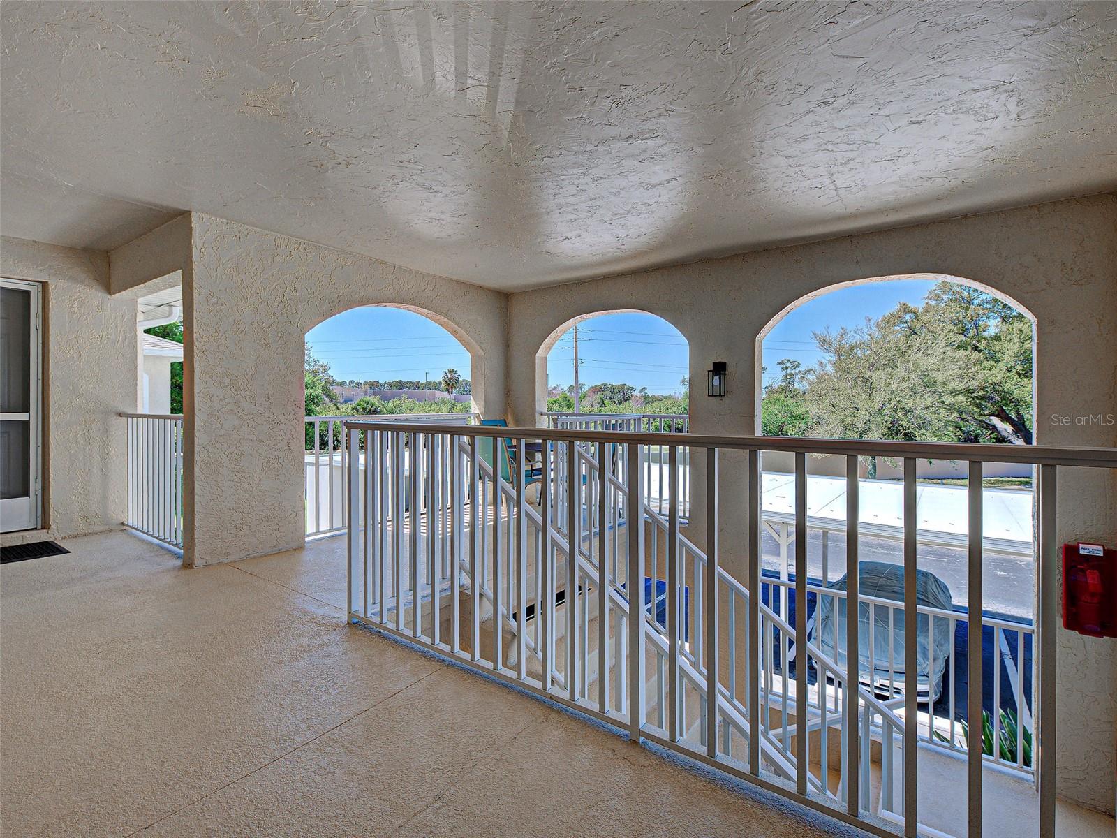 Image 7 of 63 For 5800 Sabal Trace Drive 602