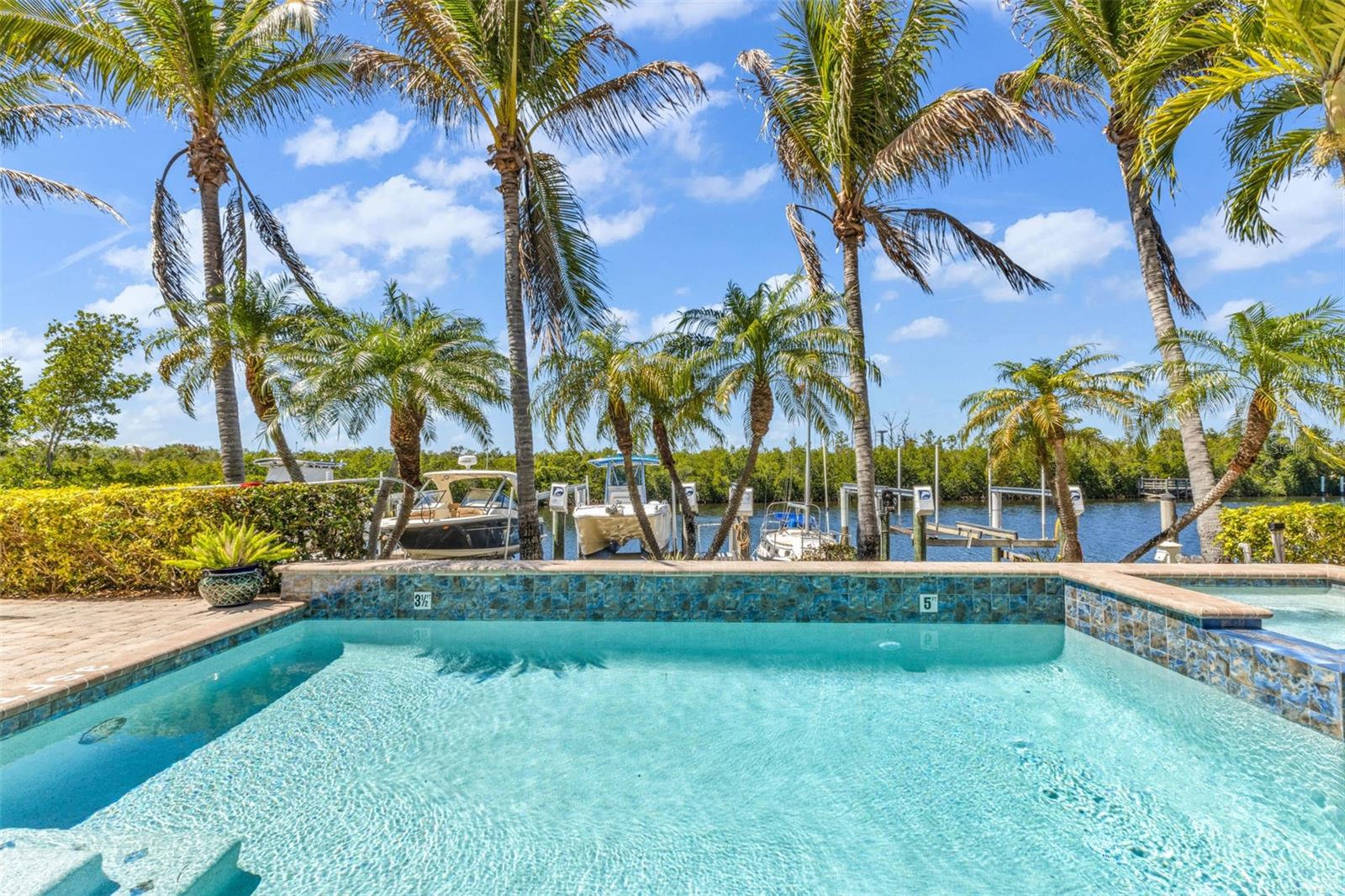 Image 7 of 31 For 3239 Purple Martin Drive 122