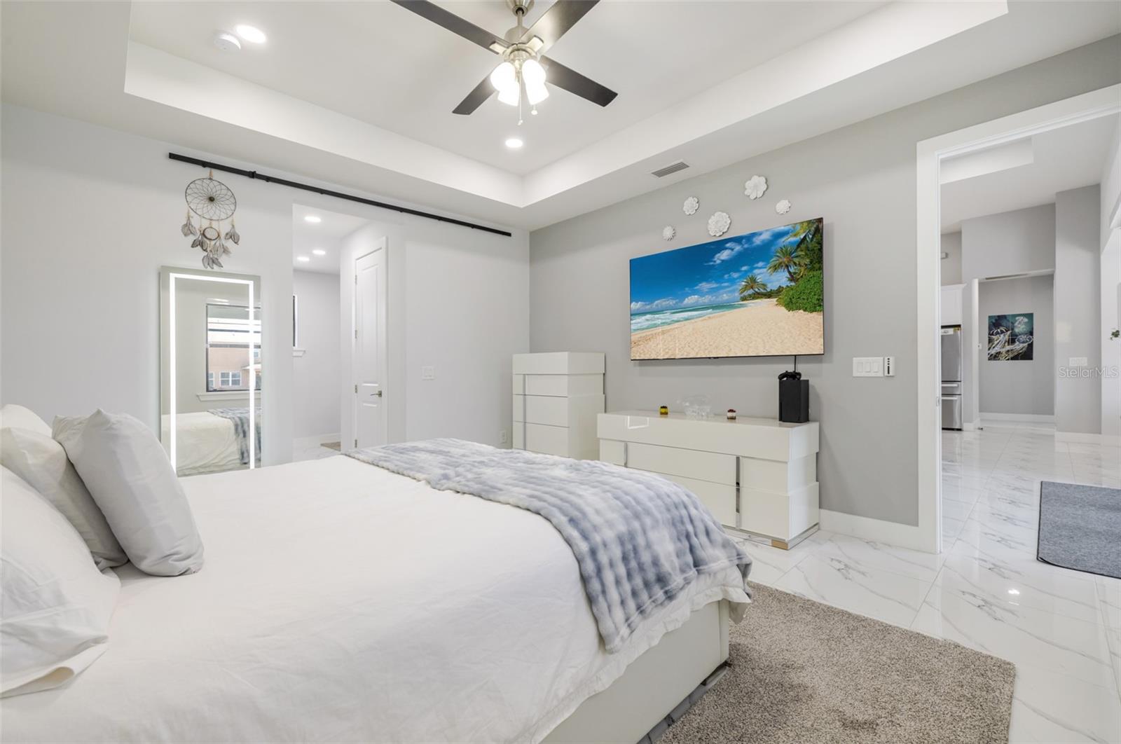 Image 19 of 47 For 110 21st Terrace