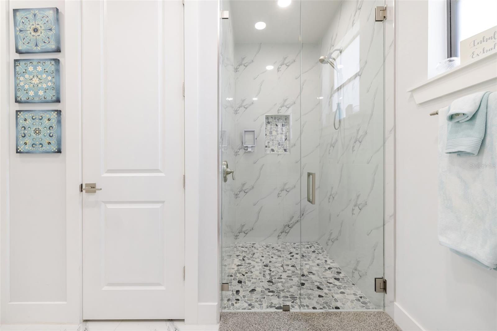 Image 21 of 47 For 110 21st Terrace