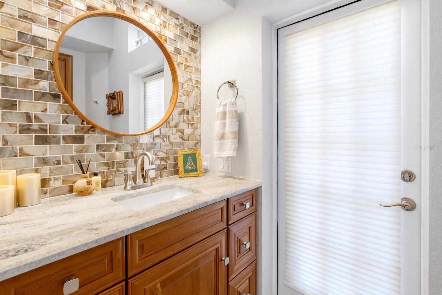 Image 34 of 51 For 2 Long Meadow Road