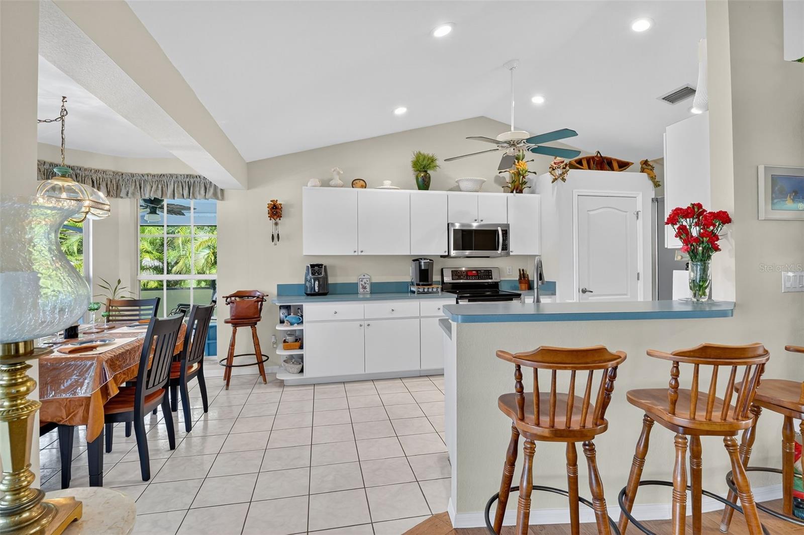 Image 12 of 78 For 4306 3rd Avenue