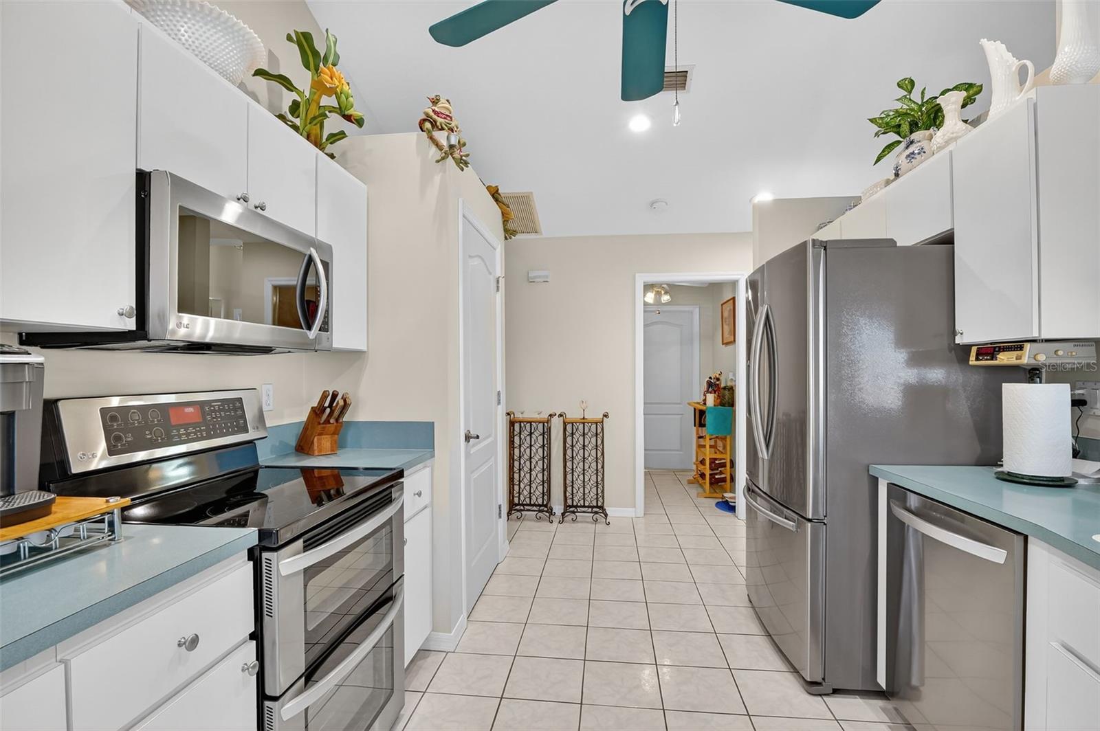 Image 15 of 78 For 4306 3rd Avenue