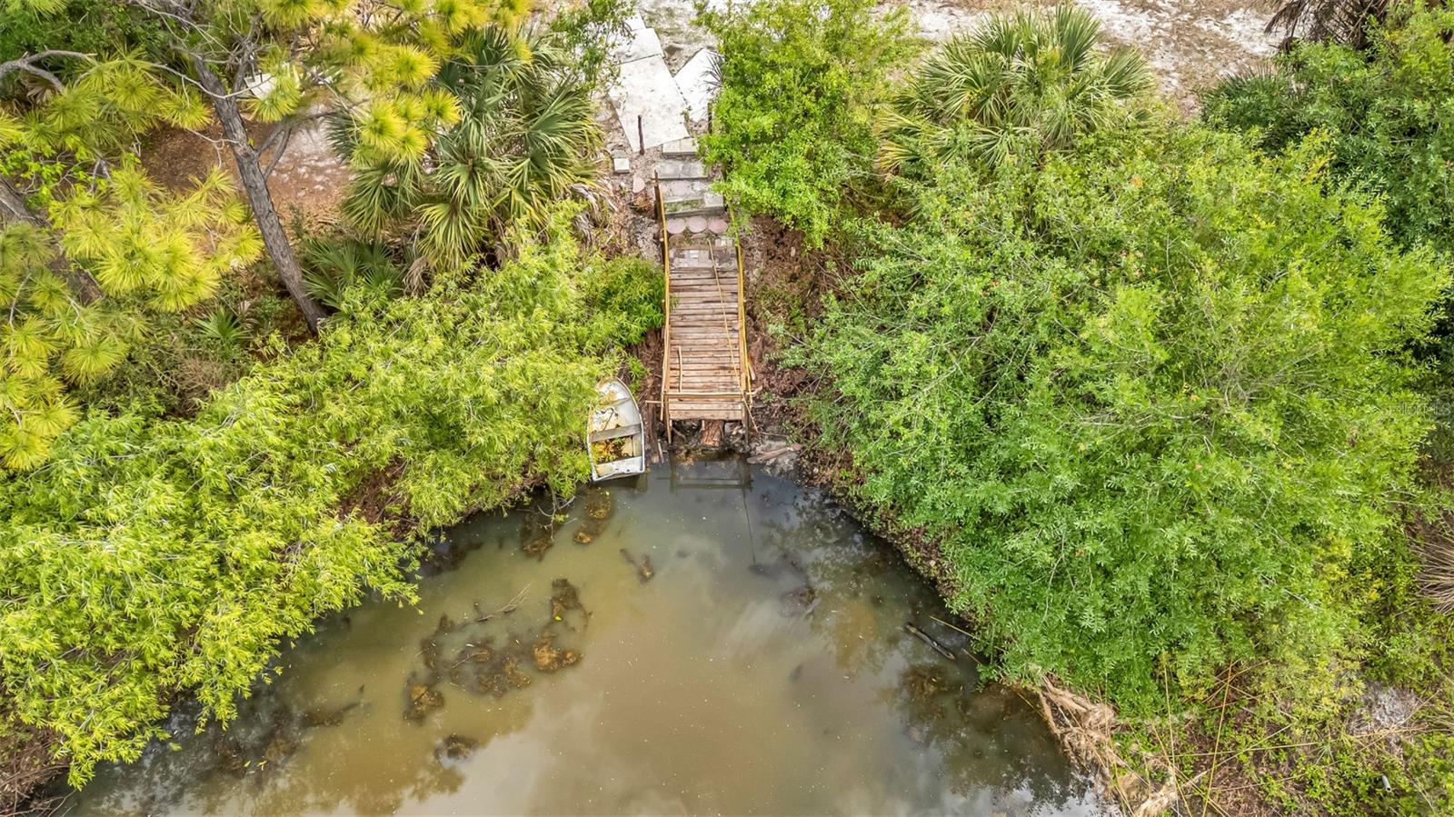 Listing photo id 2 for 24789 Nova Lane