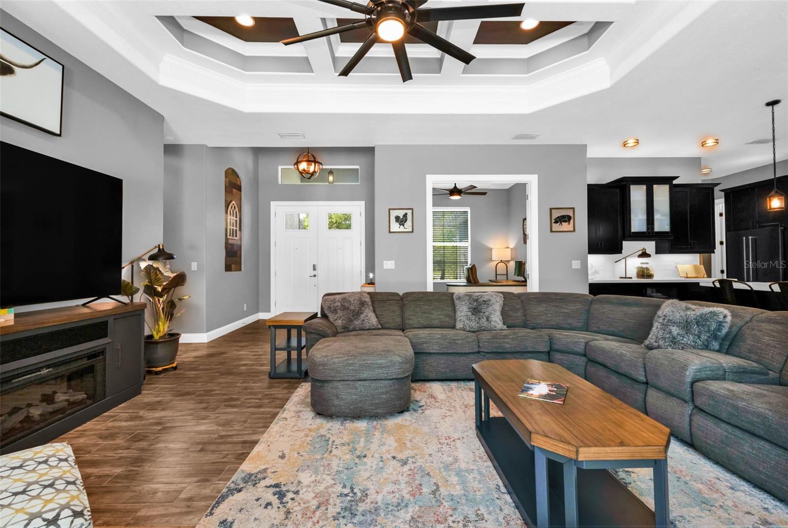 Image 10 of 83 For 11899 Darcy Drive