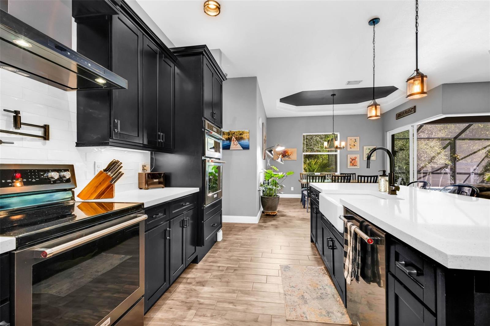 Image 20 of 83 For 11899 Darcy Drive