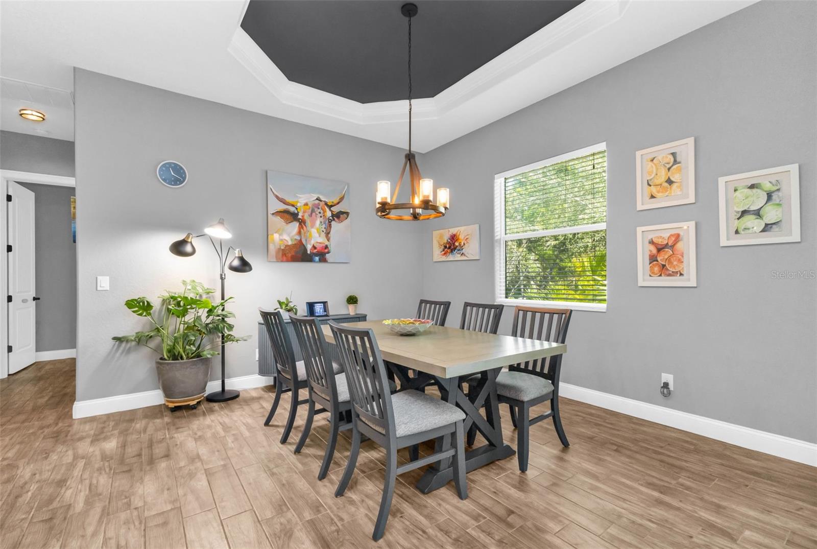 Image 23 of 83 For 11899 Darcy Drive