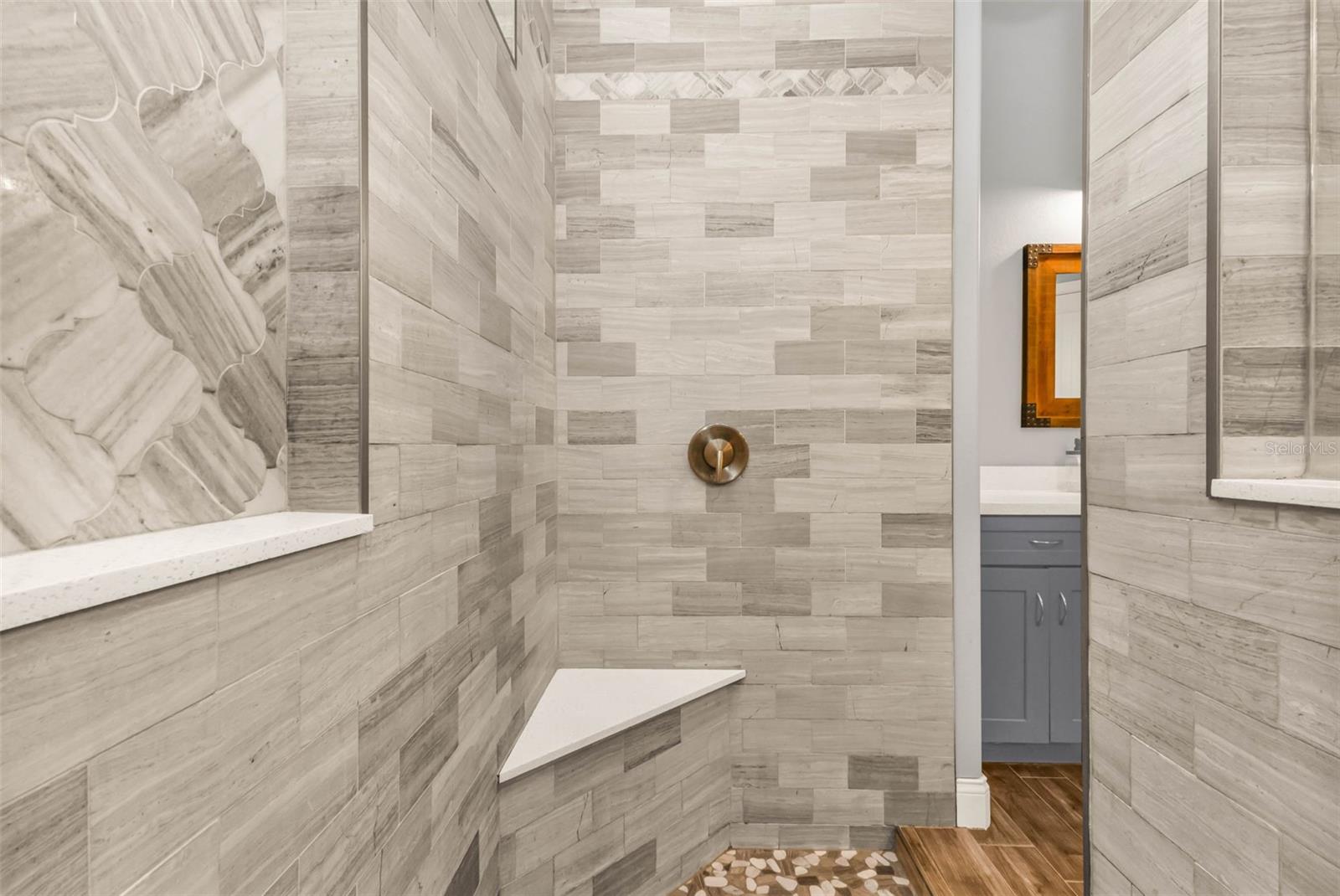 Image 33 of 83 For 11899 Darcy Drive