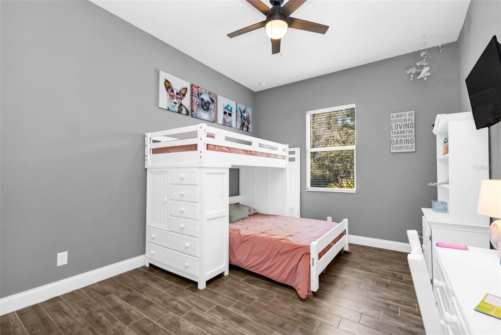 Image 42 of 83 For 11899 Darcy Drive