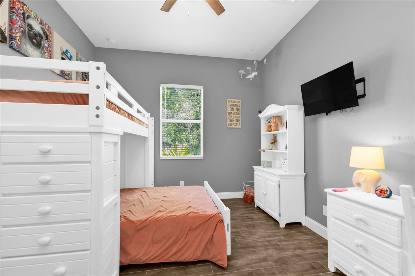 Image 43 of 83 For 11899 Darcy Drive