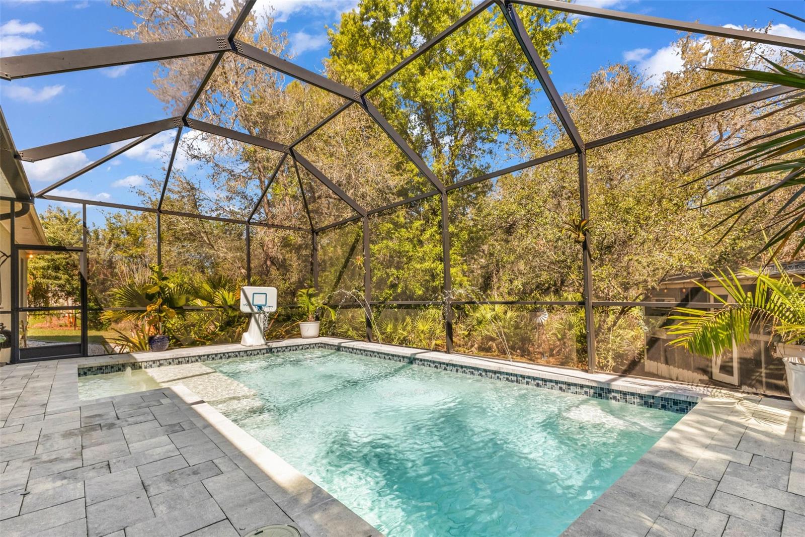 Image 53 of 83 For 11899 Darcy Drive