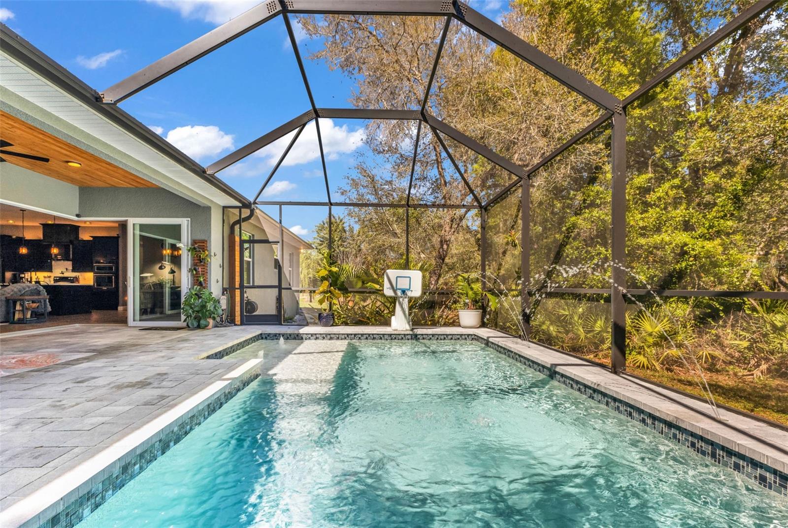 Image 54 of 83 For 11899 Darcy Drive