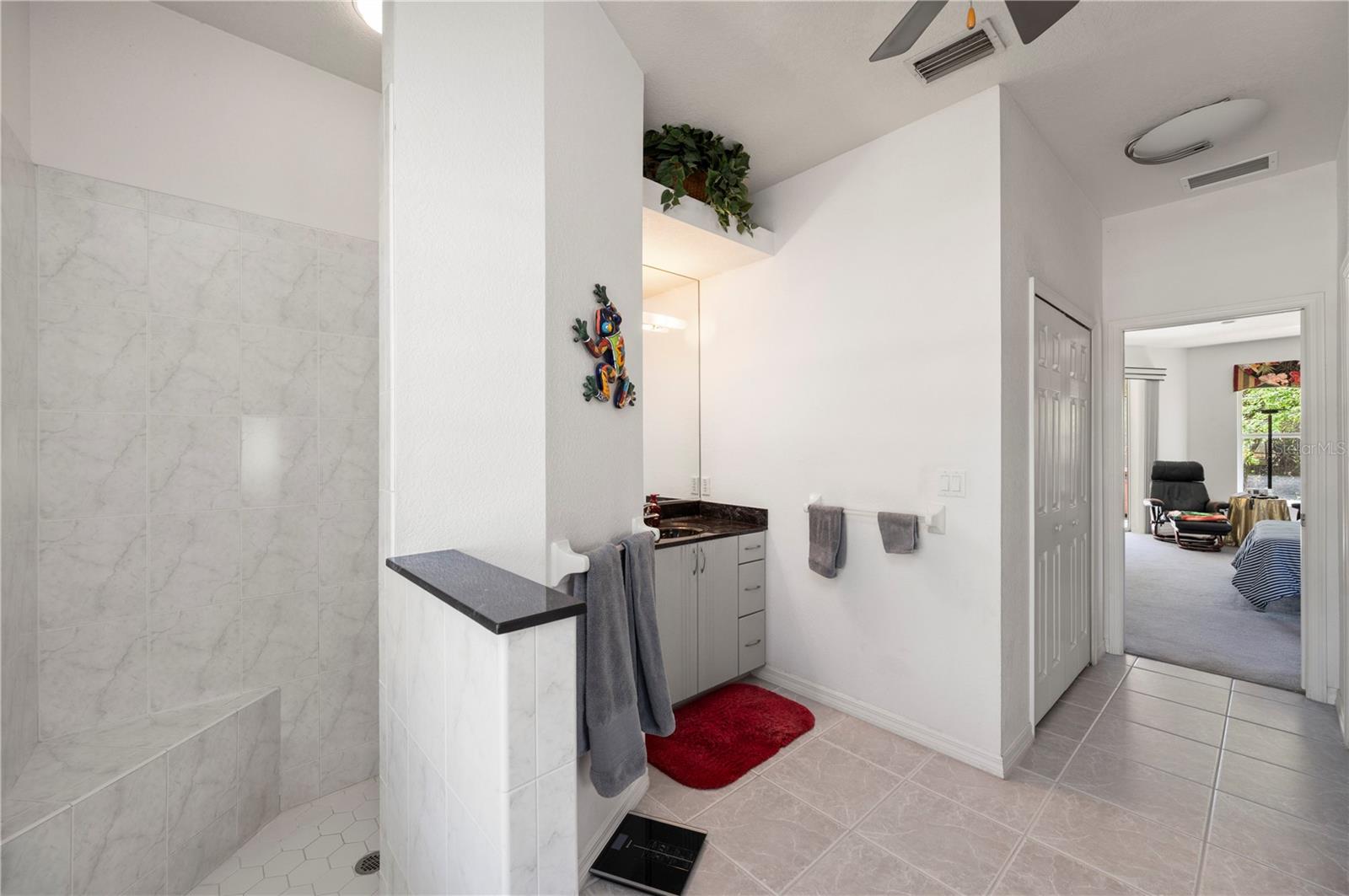 Image 27 of 55 For 23159 Allen Avenue