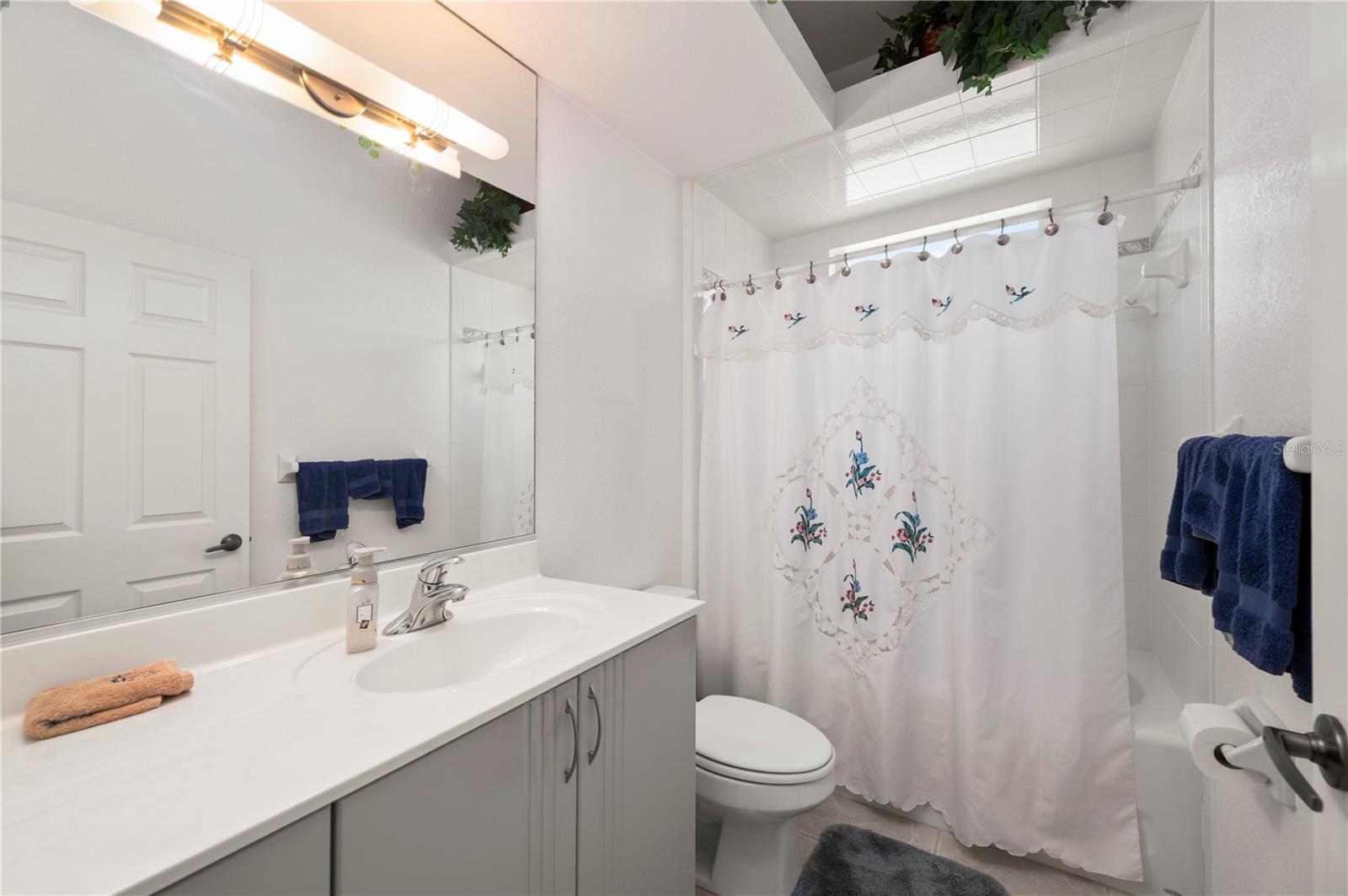 Image 30 of 55 For 23159 Allen Avenue