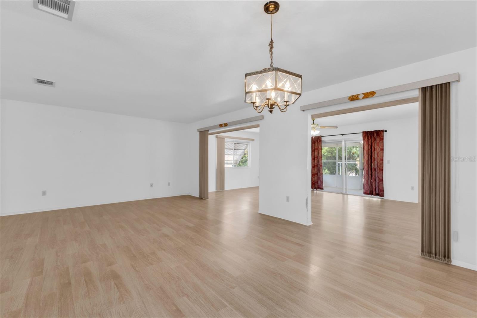 Image 11 of 59 For 1361 Frizzell Lane Nw