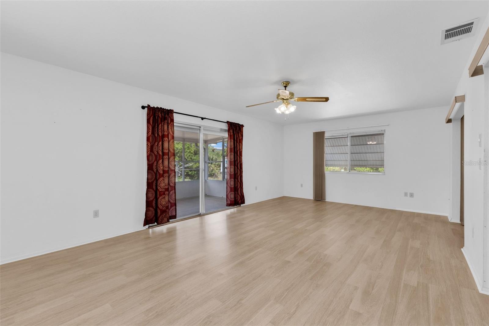 Image 15 of 59 For 1361 Frizzell Lane Nw