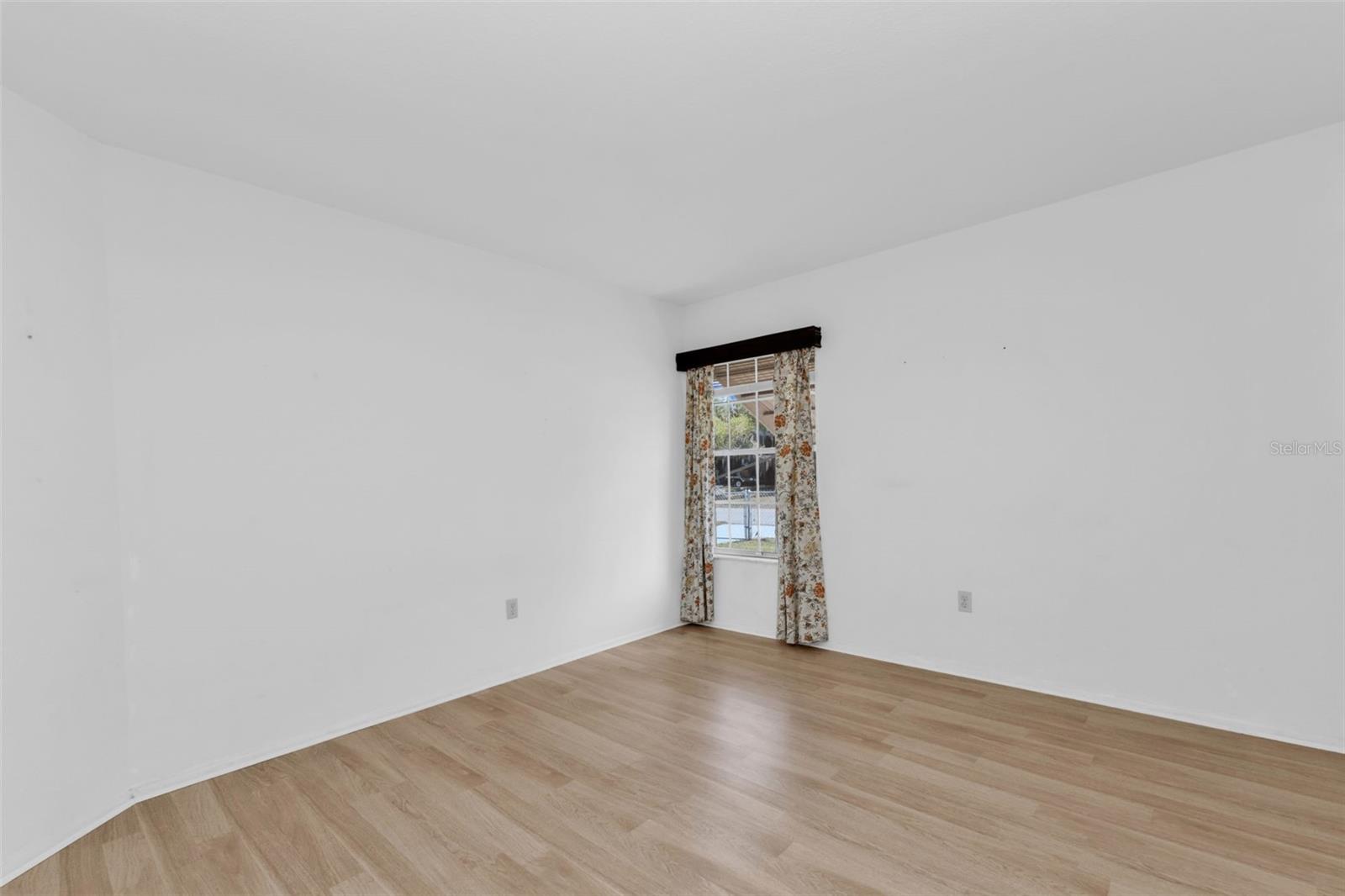 Image 22 of 59 For 1361 Frizzell Lane Nw