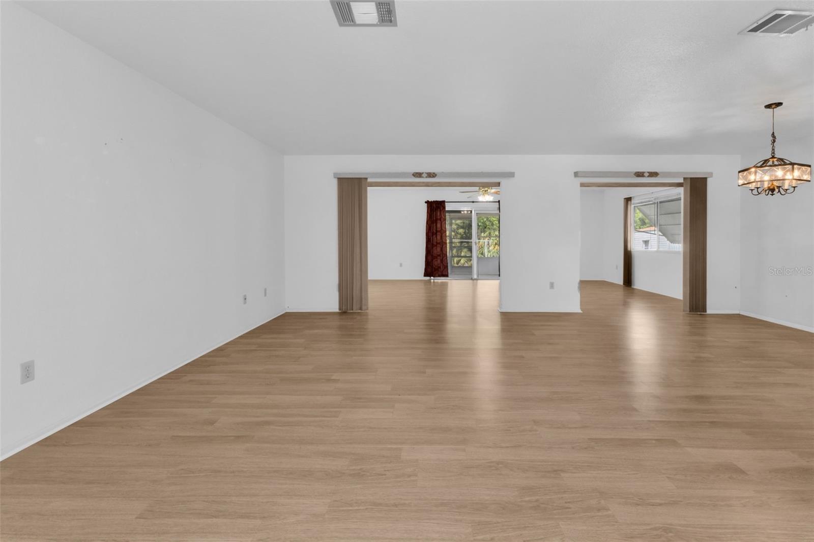 Image 8 of 59 For 1361 Frizzell Lane Nw