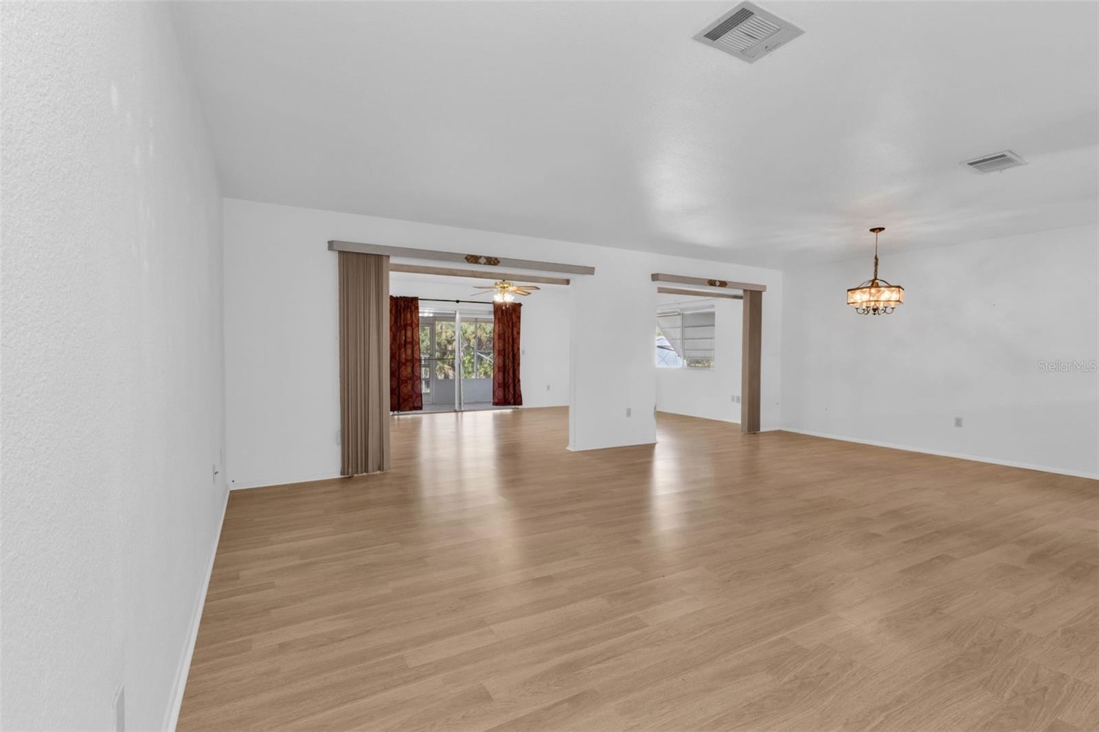 Image 9 of 59 For 1361 Frizzell Lane Nw