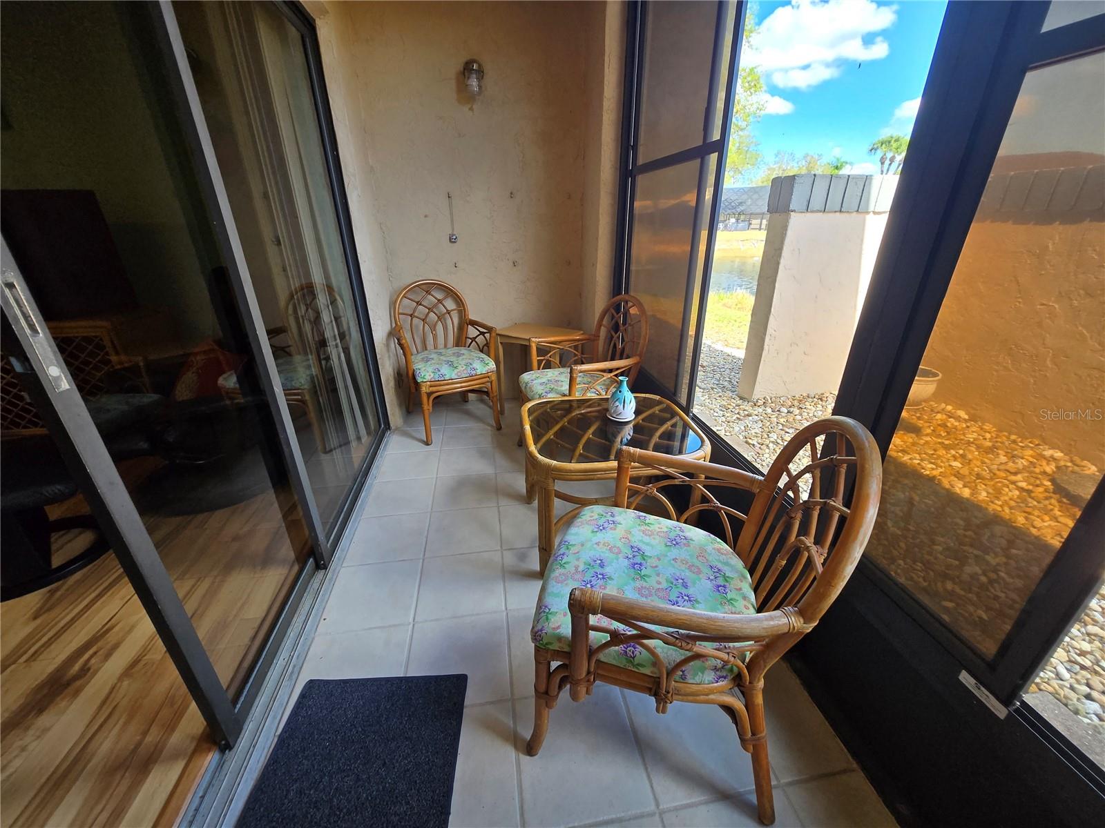 Image 11 of 14 For 19505 Quesada Avenue Oo108