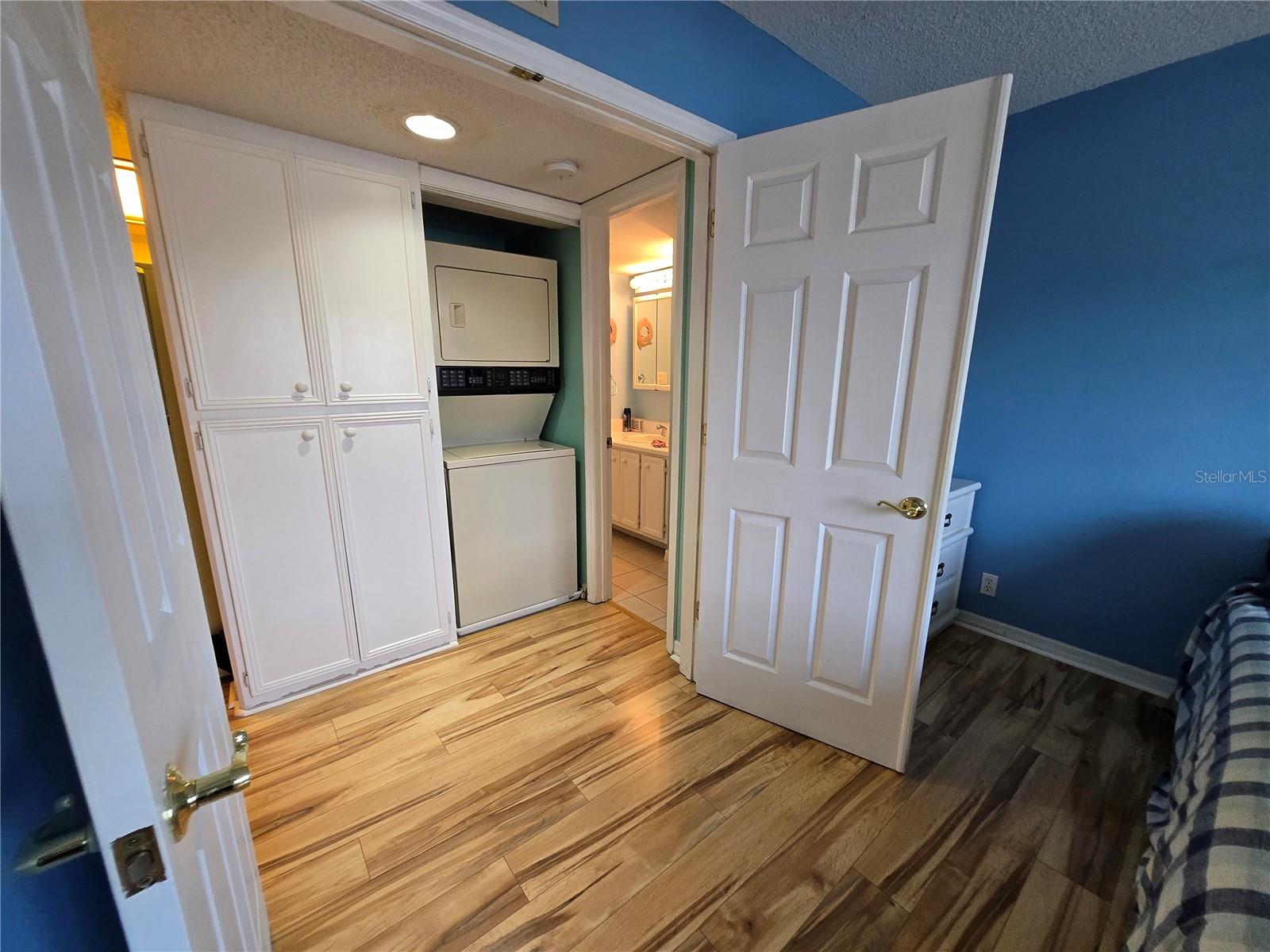 Image 9 of 14 For 19505 Quesada Avenue Oo108