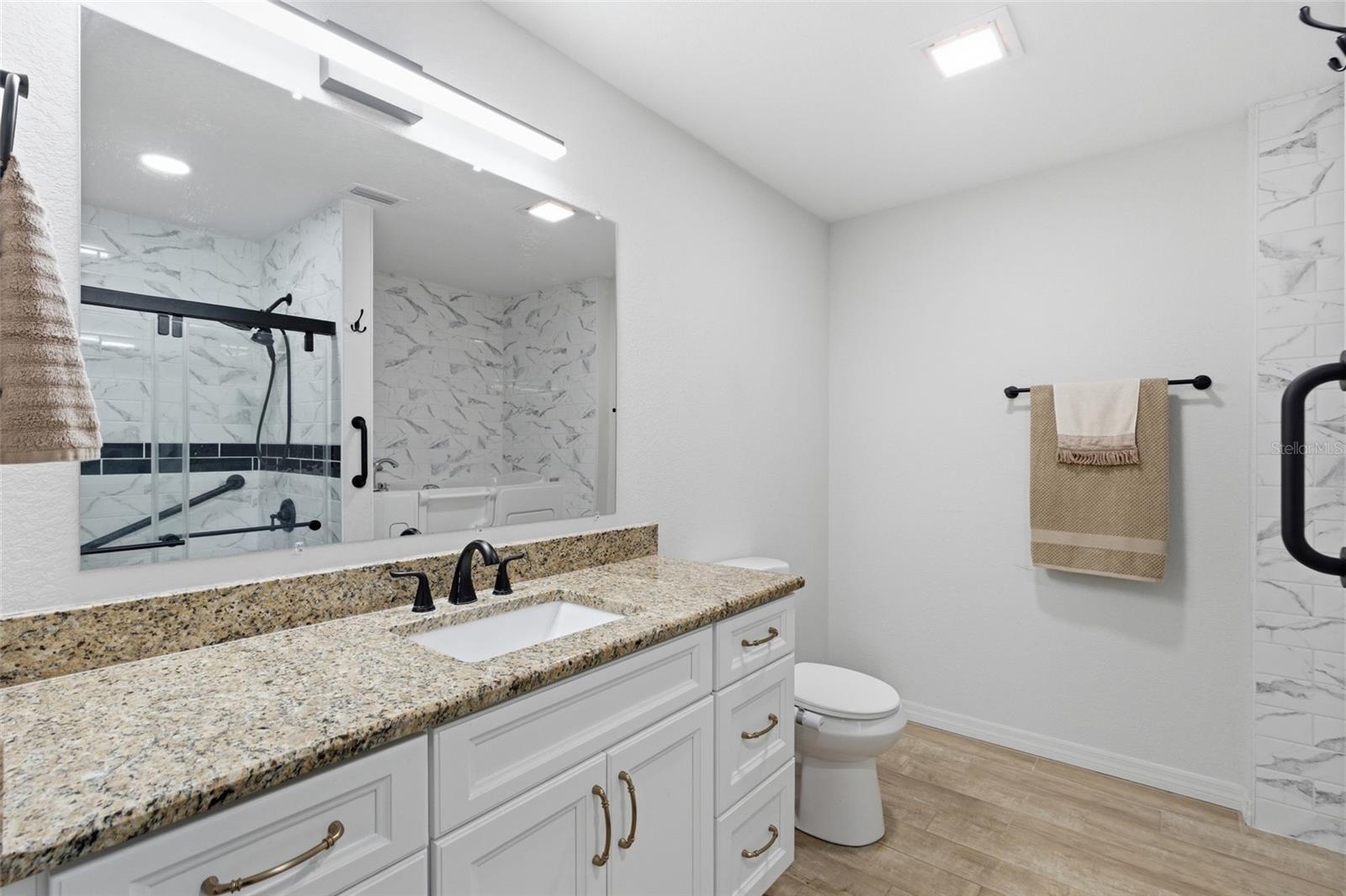 Image 18 of 44 For 7825 Vineyard Terrace