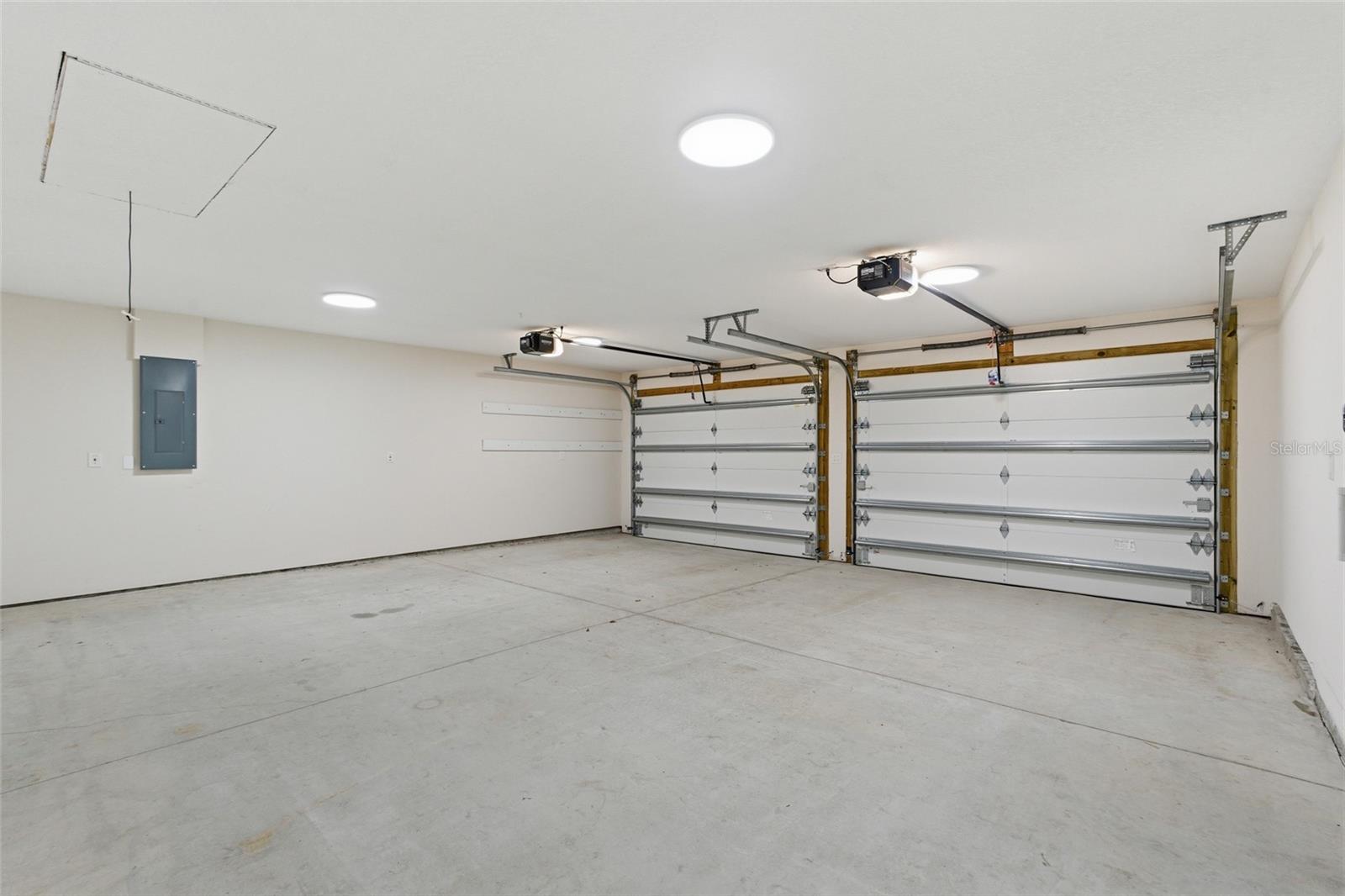 Image 25 of 44 For 7825 Vineyard Terrace