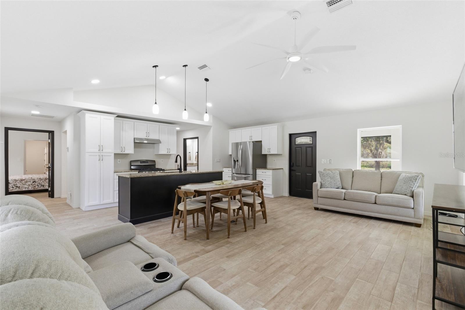 Image 7 of 44 For 7825 Vineyard Terrace