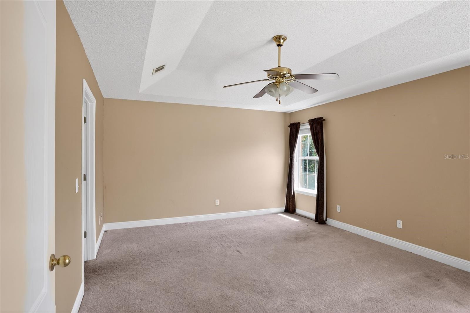 Image 15 of 30 For 953 Chesapeake Trail