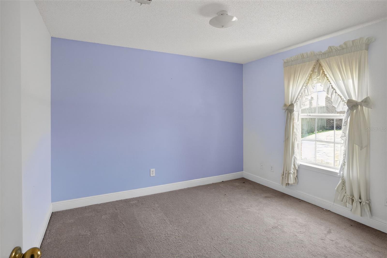 Image 18 of 30 For 953 Chesapeake Trail