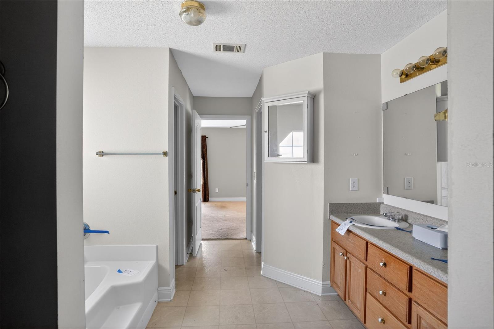 Image 25 of 30 For 953 Chesapeake Trail