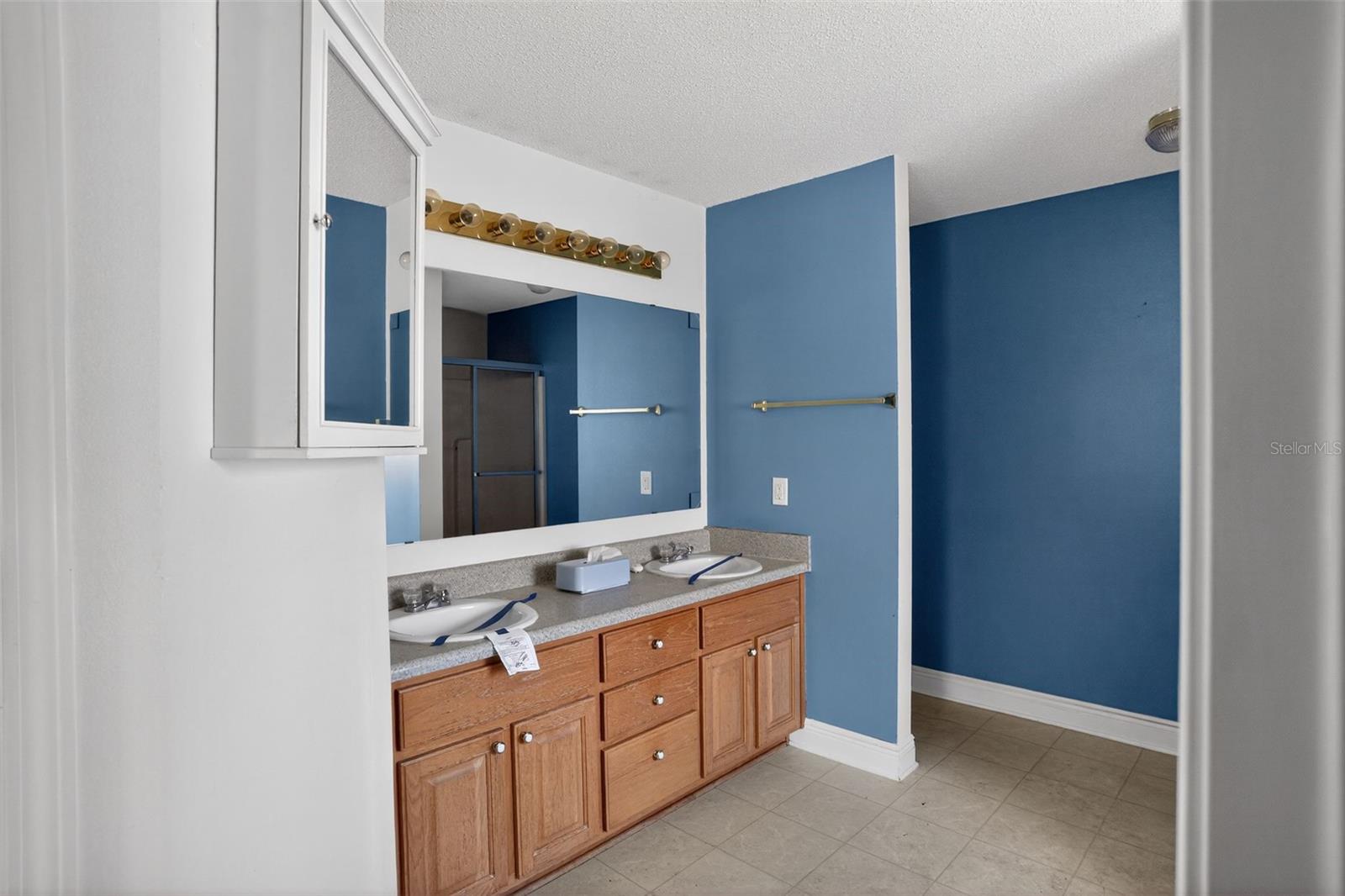 Image 27 of 30 For 953 Chesapeake Trail