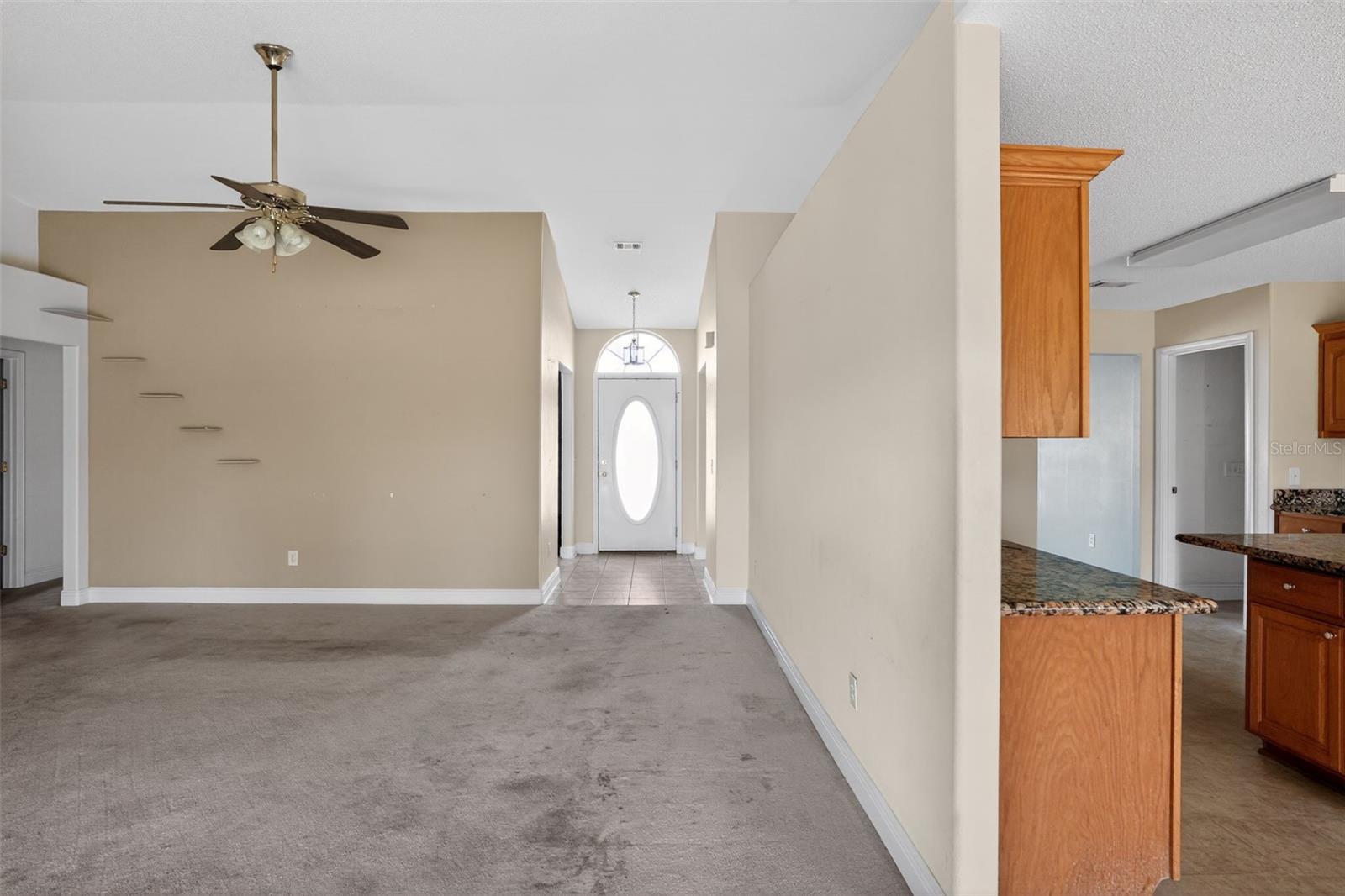 Image 4 of 30 For 953 Chesapeake Trail