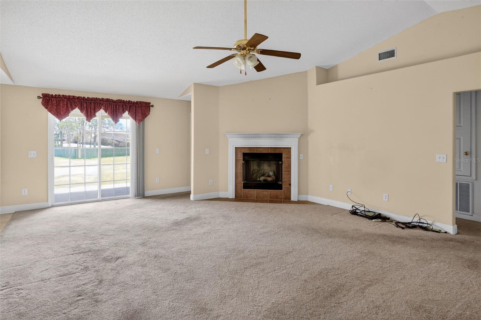 Image 9 of 30 For 953 Chesapeake Trail