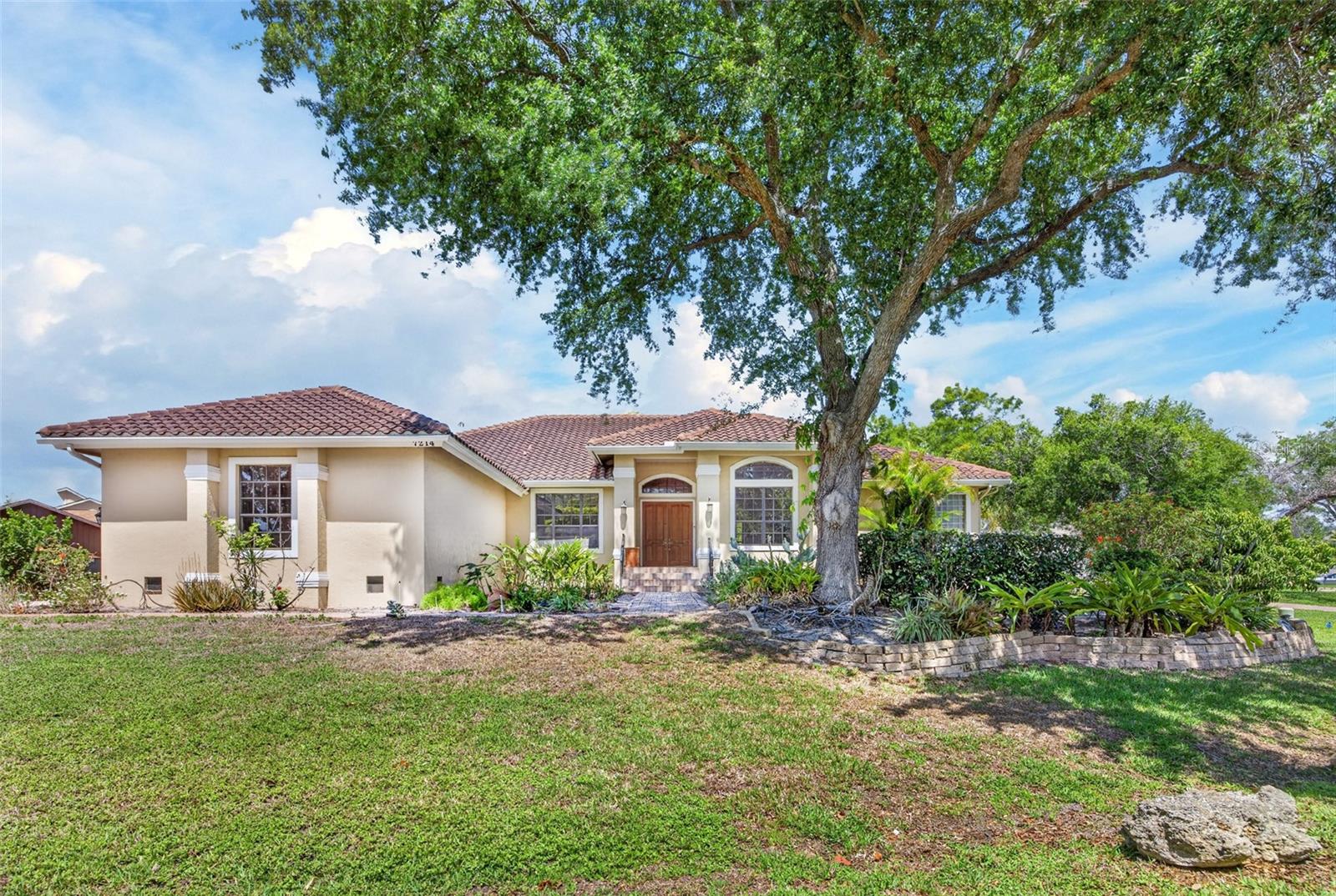 Details for 7214 Hendry Creek Drive, FORT MYERS, FL 33908